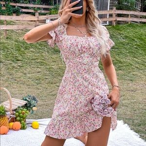 Floral Print Ruched Bust Tie Back Ruffle Hem